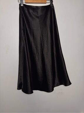 Black faux silk skirt size-Small